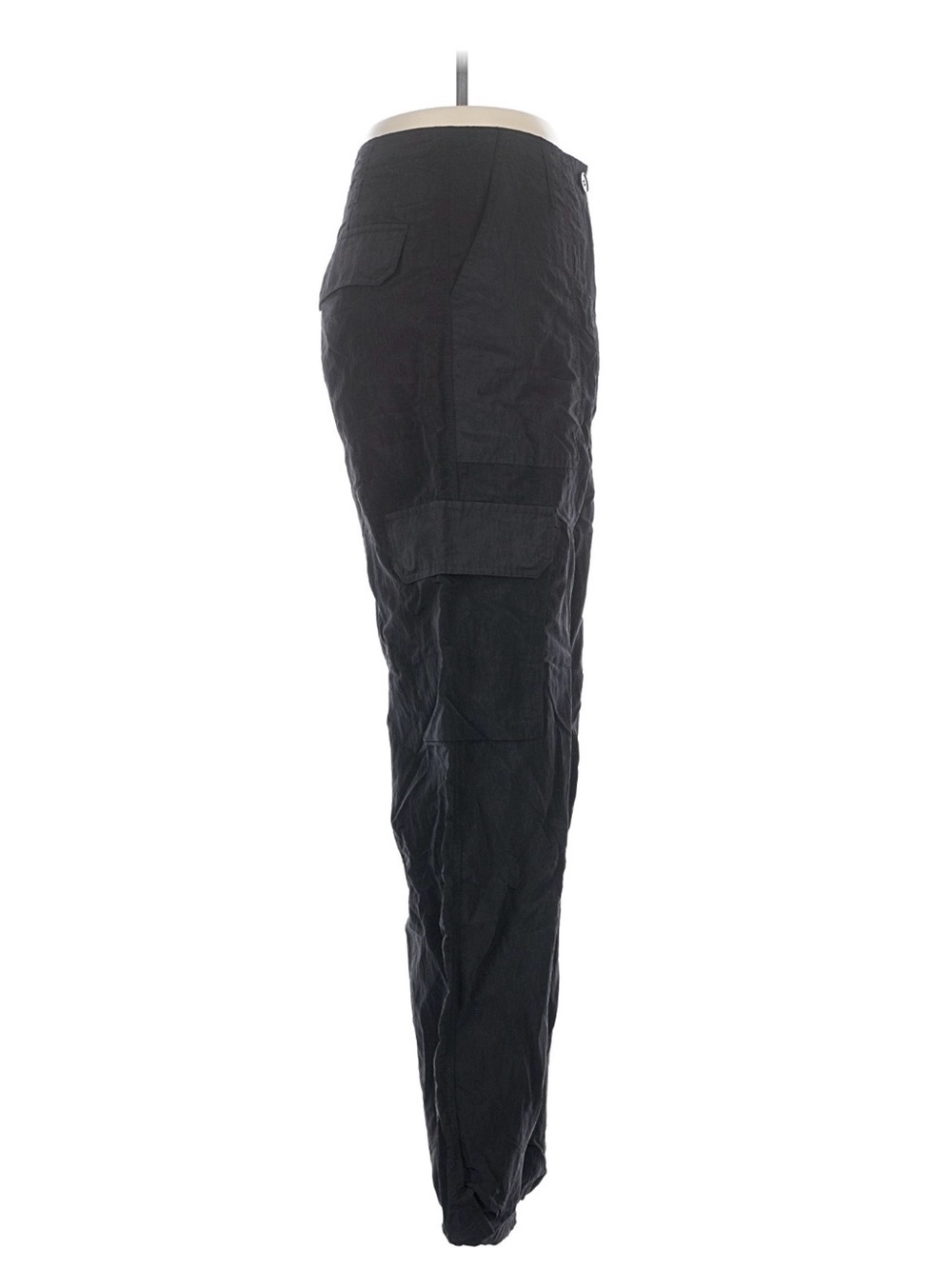 Olivaceous Black Wide-Leg Cargo Pants - Picture 2 of 3